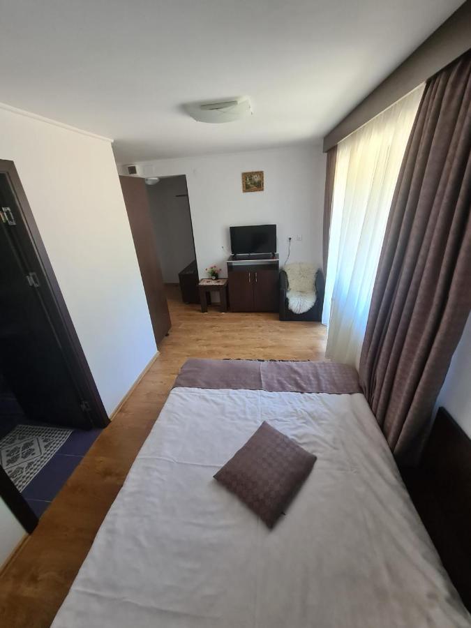 Casa Teleferic Hotel Buşteni Eksteriør billede